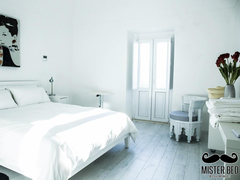 לינה וארוחת בוקר גוארדיאגרלה Mister Bed מראה חיצוני תמונה